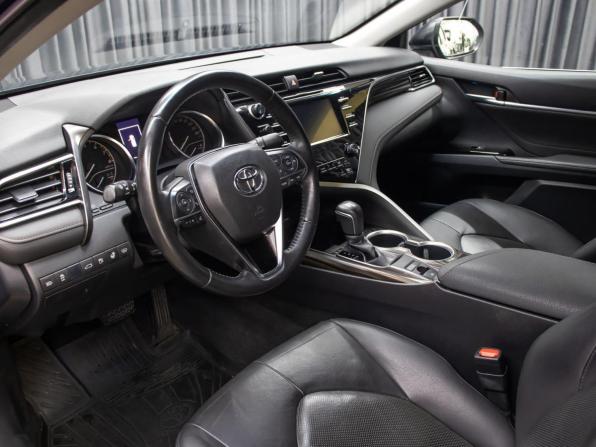 Toyota Camry VIII (XV70) с пробегом 2018 года, цена 2 849 000 рублей, 90658 км, седан, Автокод Объявления