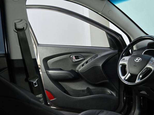 Hyundai ix35 I Рестайлинг с пробегом 2014 года, цена 999 000 рублей, 78000 км, внедорожник, Автокод Объявления