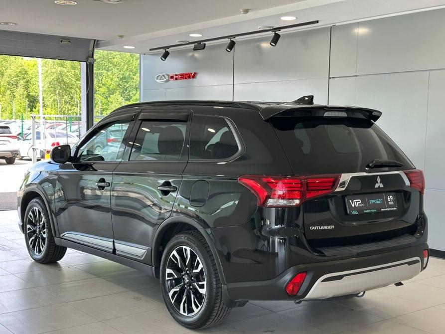 Mitsubishi Outlander III Рестайлинг 3 Тверь  - изображение 6