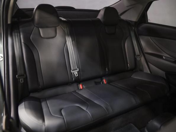 Hyundai Elantra VII (CN7) Рестайлинг с пробегом 2023 года, цена 2 149 000 рублей, 41450 км, седан, Автокод Объявления
