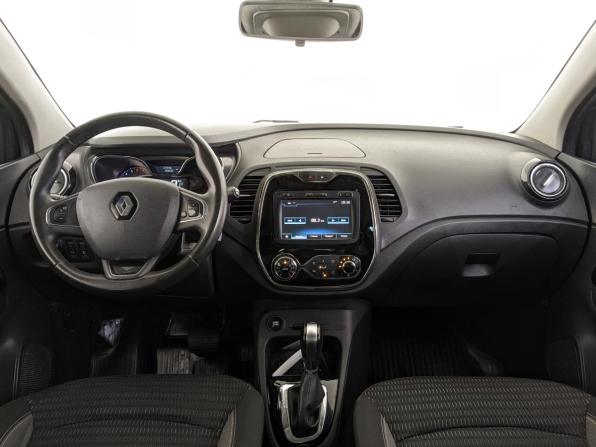 Renault Kaptur I с пробегом 2017 года, цена 1 290 000 рублей, 137553 км, внедорожник, Автокод Объявления