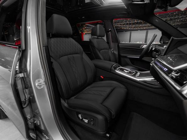 BMW X7 I (G07) Рестайлинг с пробегом 2025 года, цена 17 450 000 рублей, 29 км, внедорожник, Автокод Объявления