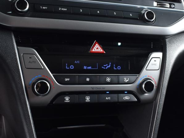 Hyundai Elantra VI (AD) с пробегом 2016 года, цена 1 349 995 рублей, 99416 км, седан, Автокод Объявления