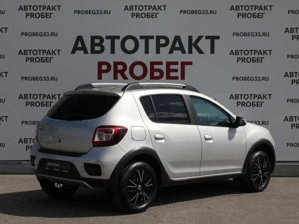 Renault Sandero II с пробегом 2016 года, цена 1 149 000 рублей, 68850 км, хэтчбек, Автокод Объявления