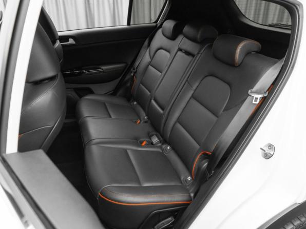 Kia Sportage IV Рестайлинг с пробегом 2019 года, цена 2 920 000 рублей, 64306 км, внедорожник, Автокод Объявления