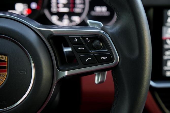 Porsche Cayenne III с пробегом 2018 года, цена 6 990 000 рублей, 63240 км, внедорожник, Автокод Объявления