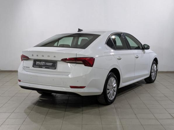 Skoda Octavia IV (A8) с пробегом 2021 года, цена 2 100 000 рублей, 80408 км, лифтбек, Автокод Объявления
