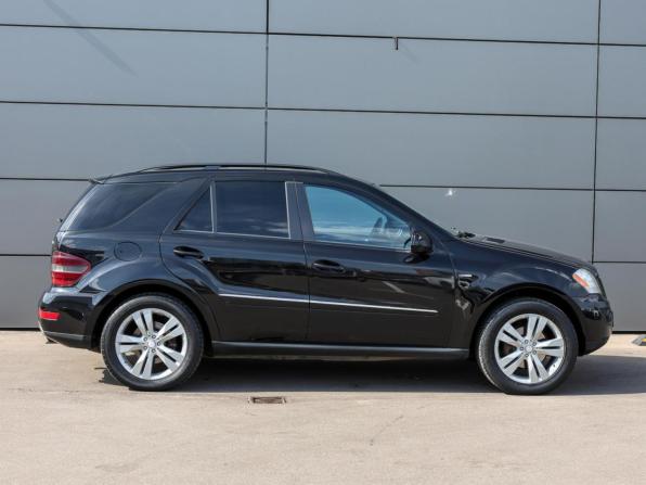 Mercedes-Benz M-Класс II (W164) Рестайлинг с пробегом 2009 года, цена 1 249 000 рублей, 290000 км, внедорожник, Автокод Объявления