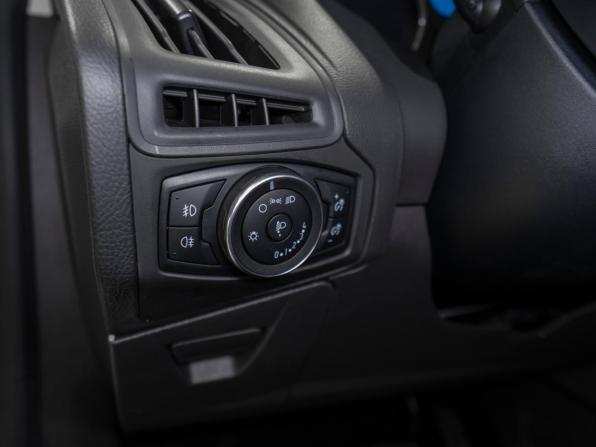 Ford Focus III Рестайлинг с пробегом 2018 года, цена 1 210 000 рублей, 70218 км, седан, Автокод Объявления