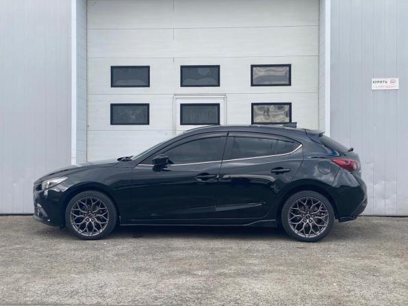 Mazda Axela III с пробегом 2015 года, цена 1 350 000 рублей, 59582 км, хэтчбек, Автокод Объявления