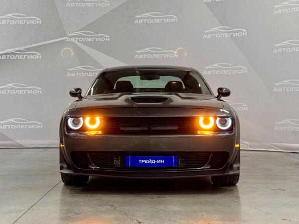 Dodge Challenger III Рестайлинг 2 с пробегом 2018 года, цена 4 000 000 рублей, 133278 км, купе, Автокод Объявления