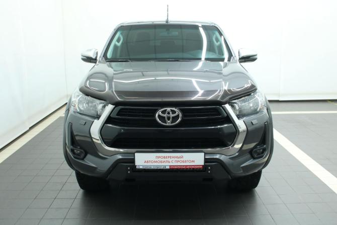 Toyota Hilux VIII Рестайлинг с пробегом 2021 года, цена 3 990 000 рублей, 199467 км, пикап, Автокод Объявления