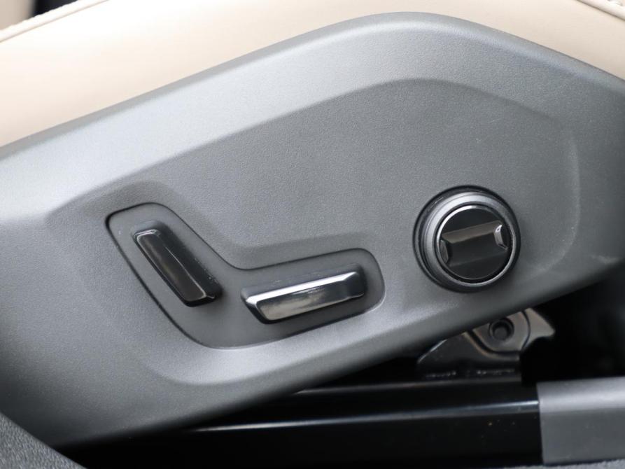 Volvo XC60 II Рестайлинг 2 Санкт-Петербург  - изображение 16