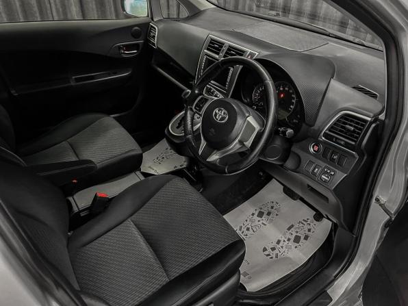 Toyota Ractis II с пробегом 2012 года, цена 849 000 рублей, 182666 км, хэтчбек, Автокод Объявления