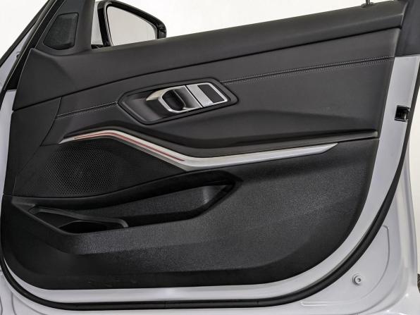 BMW 3 серии VII (G2x) с пробегом 2019 года, цена 3 070 000 рублей, 95670 км, седан, Автокод Объявления