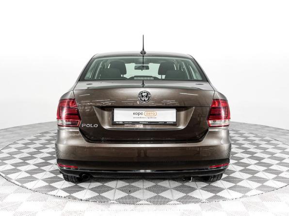 Volkswagen Polo V Рестайлинг с пробегом 2018 года, цена 1 147 500 рублей, 107552 км, седан, Автокод Объявления