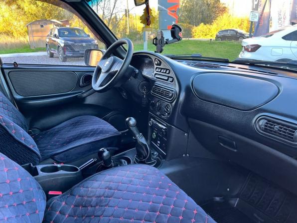Chevrolet Niva I Рестайлинг с пробегом 2011 года, цена 530 000 рублей, 154265 км, внедорожник, Автокод Объявления