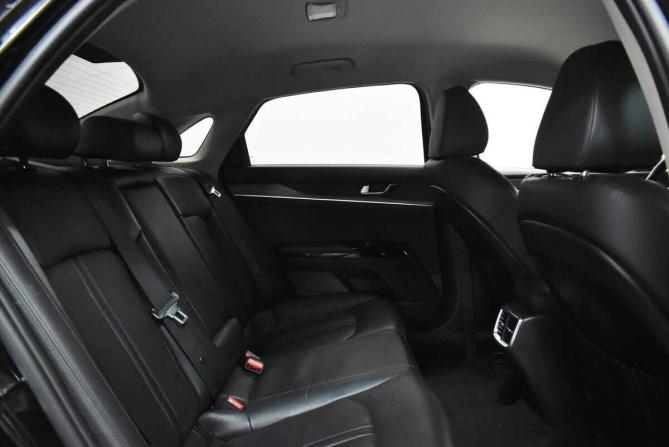 Kia K5 III с пробегом 2022 года, цена 2 675 000 рублей, 104136 км, седан, Автокод Объявления