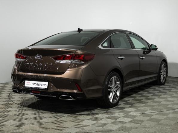 Hyundai Sonata VII (LF) Рестайлинг с пробегом 2017 года, цена 2 047 000 рублей, 110550 км, седан, Автокод Объявления