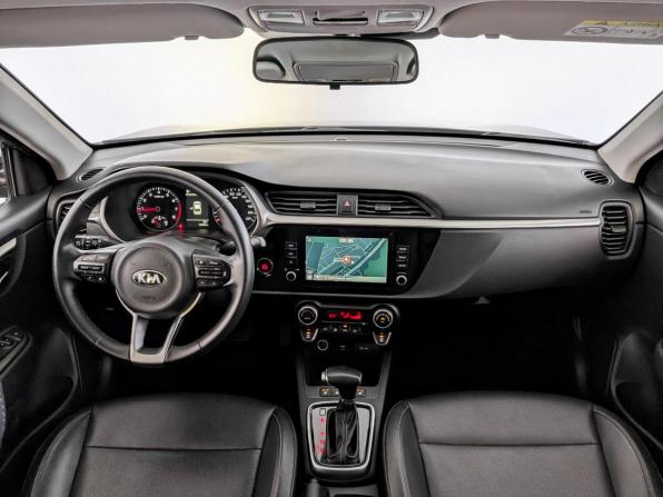 Kia Rio IV Рестайлинг с пробегом 2021 года, цена 1 665 000 рублей, 70404 км, седан, Автокод Объявления