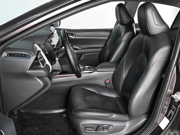 Toyota Camry VIII (XV70) с пробегом 2019 года, цена 2 839 000 рублей, 76620 км, седан, Автокод Объявления