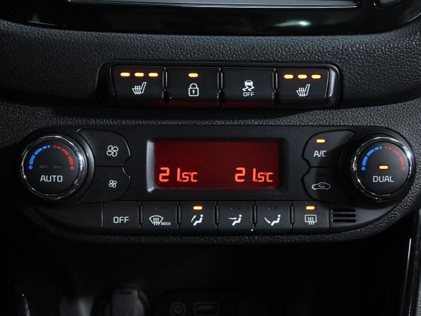Kia Ceed II Рестайлинг с пробегом 2018 года, цена 1 600 000 рублей, 109791 км, хэтчбек, Автокод Объявления