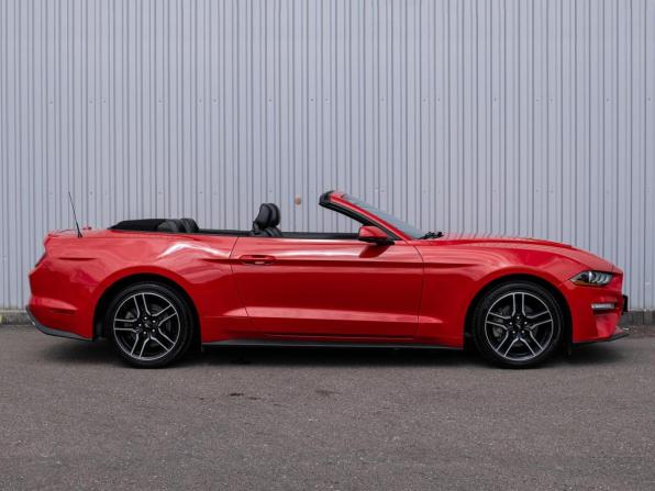 Ford Mustang VI Рестайлинг с пробегом 2020 года, цена 3 599 000 рублей, 59718 км, кабриолет, Автокод Объявления