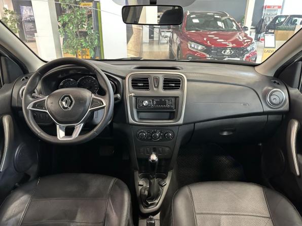 Renault Logan II Рестайлинг с пробегом 2021 года, цена 499 000 рублей, 168500 км, седан, Автокод Объявления