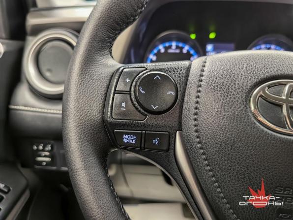 Toyota RAV4 IV (XA40) Рестайлинг с пробегом 2015 года, цена 2 218 000 рублей, 160000 км, внедорожник, Автокод Объявления