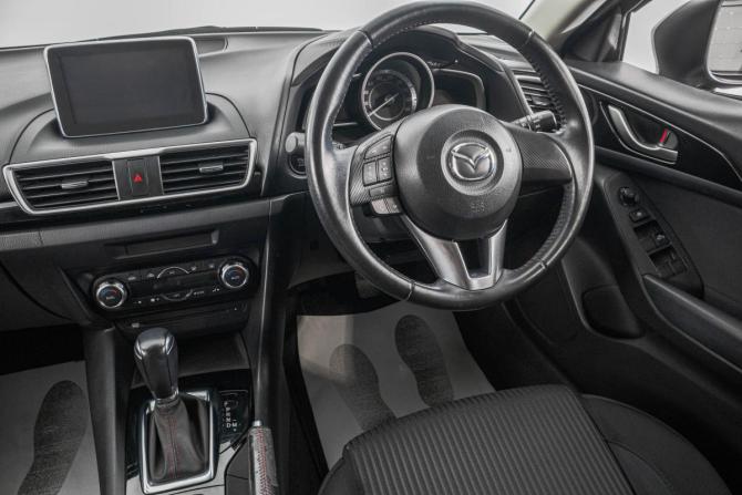 Mazda Axela III с пробегом 2014 года, цена 1 449 000 рублей, 65000 км, седан, Автокод Объявления