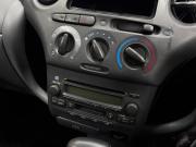 Toyota Vitz I (P10) Благовещенск  - изображение 42