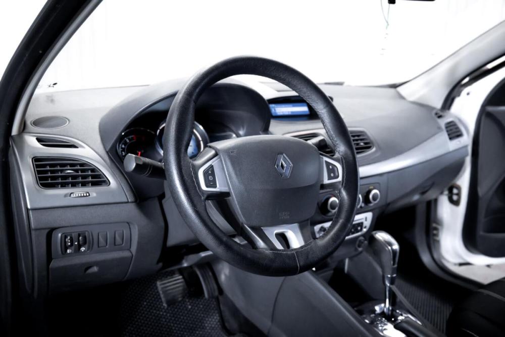 Renault Megane III Рестайлинг Тюмень  - изображение 12