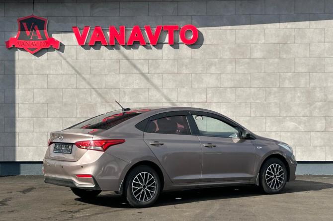 Hyundai Solaris II с пробегом 2019 года, цена 1 450 000 рублей, 121250 км, седан, Автокод Объявления