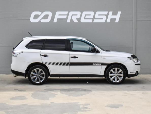 Mitsubishi Outlander III Рестайлинг с пробегом 2014 года, цена 1 279 000 рублей, 204375 км, внедорожник, Автокод Объявления