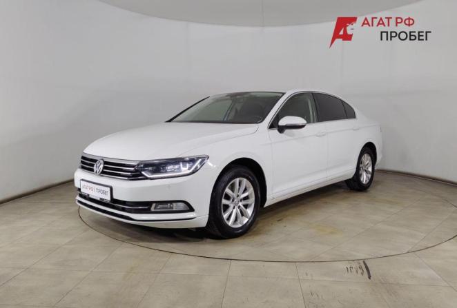 Volkswagen Passat B8 с пробегом 2018 года, цена 1 620 000 рублей, 193669 км, седан, Автокод Объявления