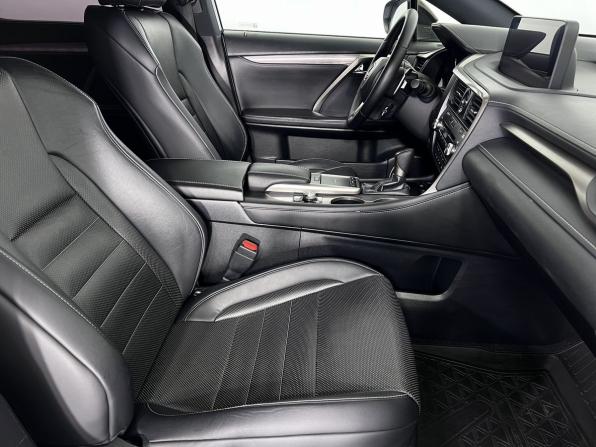 Lexus RX IV Рестайлинг с пробегом 2019 года, цена 4 840 000 рублей, 99000 км, внедорожник, Автокод Объявления