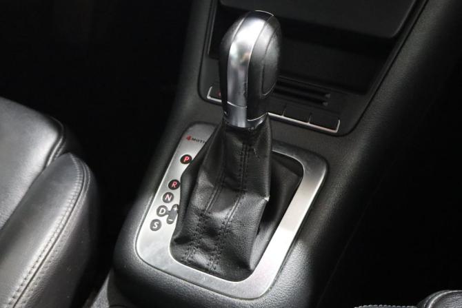Volkswagen Tiguan I Рестайлинг с пробегом 2011 года, цена 1 149 000 рублей, 182000 км, внедорожник, Автокод Объявления