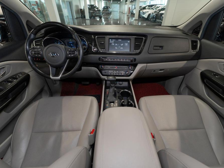 Kia Carnival III Москва  - изображение 8
