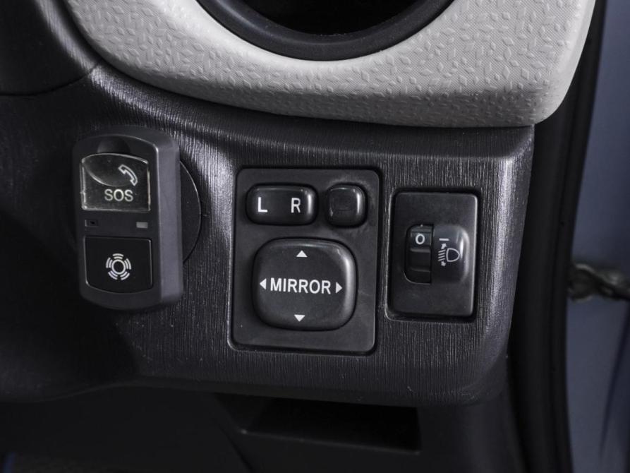 Toyota Vitz III (XP130) Ростов-на-Дону  - изображение 15