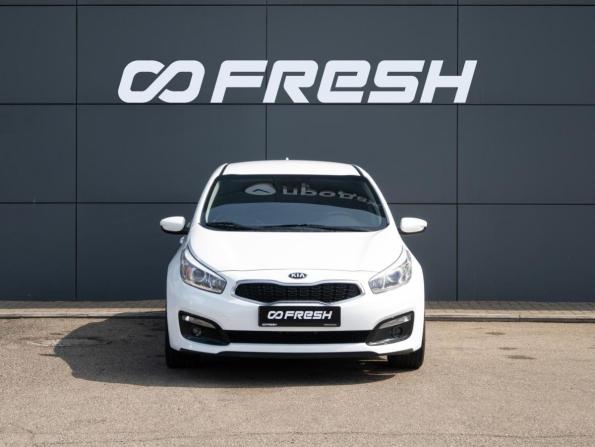 Kia Ceed II Рестайлинг с пробегом 2017 года, цена 1 750 000 рублей, 82199 км, хэтчбек, Автокод Объявления
