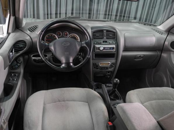 Hyundai Santa Fe I с пробегом 2005 года, цена 649 000 рублей, 222225 км, внедорожник, Автокод Объявления
