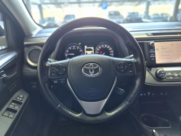 Toyota RAV4 IV (XA40) Рестайлинг с пробегом 2019 года, цена 2 950 000 рублей, 105000 км, внедорожник, Автокод Объявления