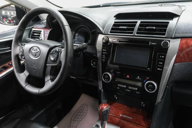 Toyota Camry VII (XV50) с пробегом 2014 года, цена 1 649 000 рублей, 222000 км, седан, Автокод Объявления
