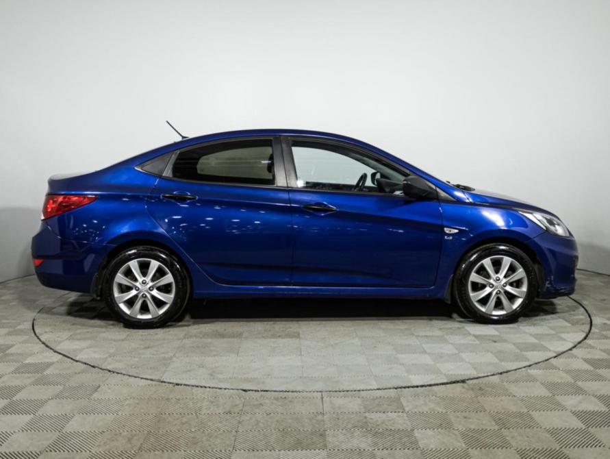 Hyundai Solaris I Санкт-Петербург  - изображение 4