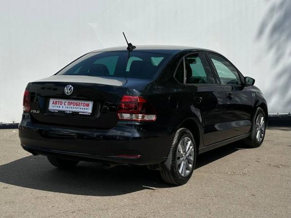 Volkswagen Polo V Рестайлинг с пробегом 2019 года, цена 1 550 000 рублей, 48484 км, седан, Автокод Объявления