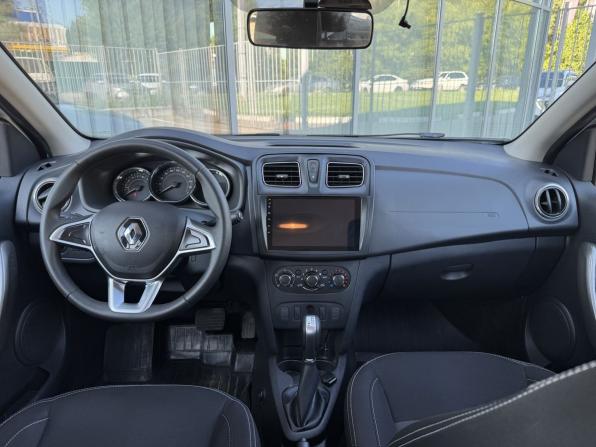 Renault Sandero II Рестайлинг с пробегом 2022 года, цена 1 600 000 рублей, 24728 км, хэтчбек, Автокод Объявления