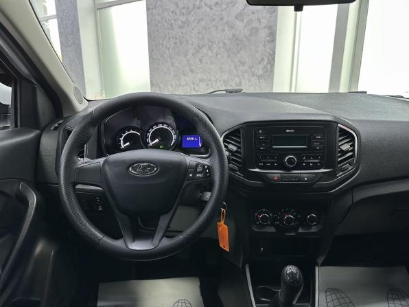 Lada (ВАЗ) XRAY I с пробегом 2018 года, цена 899 000 рублей, 62261 км, хэтчбек, Автокод Объявления