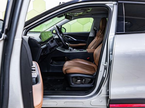 Omoda C5 I с пробегом 2023 года, цена 1 800 000 рублей, 61558 км, внедорожник, Автокод Объявления