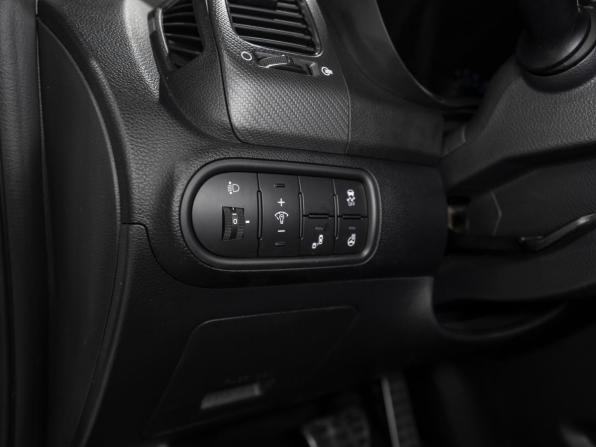 Kia Cerato III Рестайлинг (Classic) с пробегом 2018 года, цена 1 230 000 рублей, 210567 км, седан, Автокод Объявления