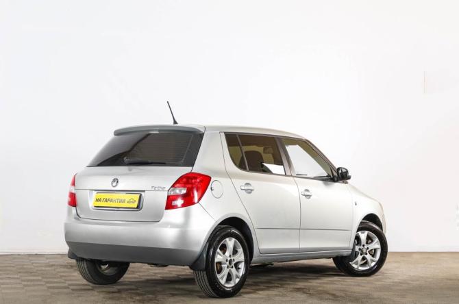 Skoda Fabia II Рестайлинг с пробегом 2012 года, цена 629 000 рублей, 160200 км, хэтчбек, Автокод Объявления